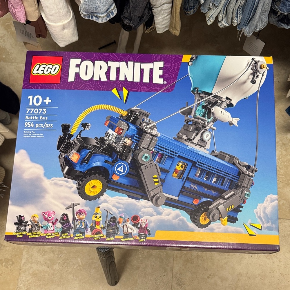 LEGO Fortnite Blue and White Battle Bus Set